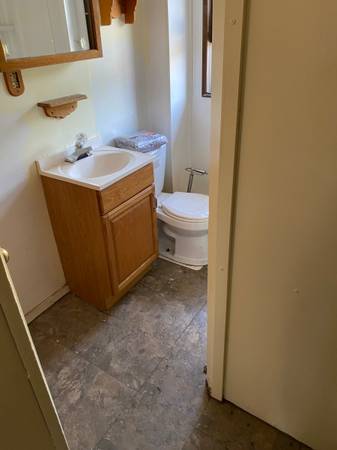 $1,250 / 2br - 800ft2 - 2 bedroom apartment with great views64017045678722122
