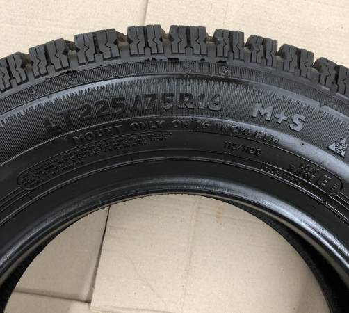 Set of two - New Studded Snow Tires - LT225/75R16 1
