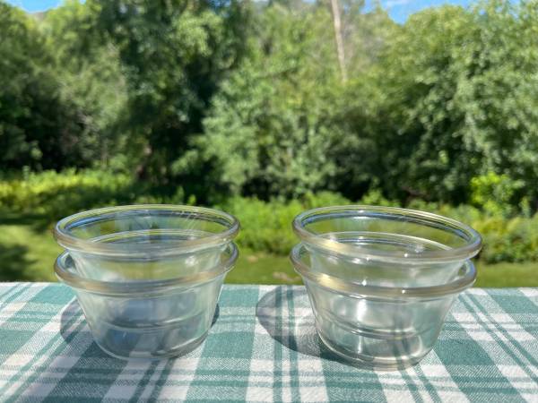 Vintage Pyrex 414 Custard Cups 1