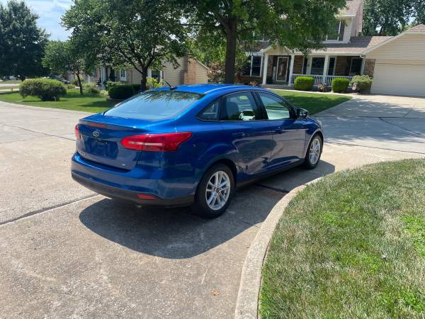 2018 FORD FOCUS SE - $4,650 (St. Charles)63621403142145122