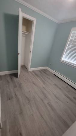 $200 Room For Rent in North End, Pay Weekly (Manchester)63932056536194121