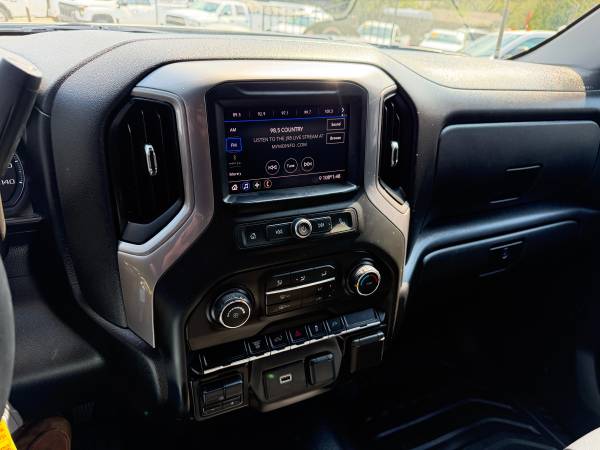 2020 Chevrolet Silverado 2500 HD - Photo 11