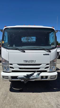 2016 Isuzu NPR V8