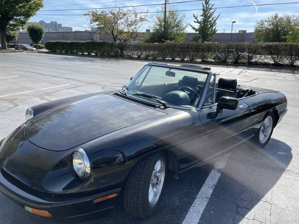 1993 Alfa Romeo Spider - $12,500 (Rockville)63616651975171120