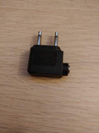 3.5mm Dual Mono Plug to 1 Stereo Jack Aircraft Headphone Audio 1
