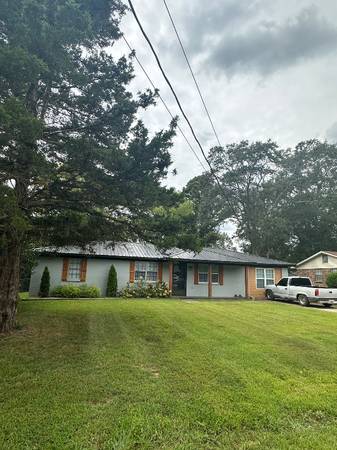 $1700.00 / 4br - 1458ft2 - Hermosa casa moderna de 4 habitaciones y 1 baño en Albertville - $18063736160910977120