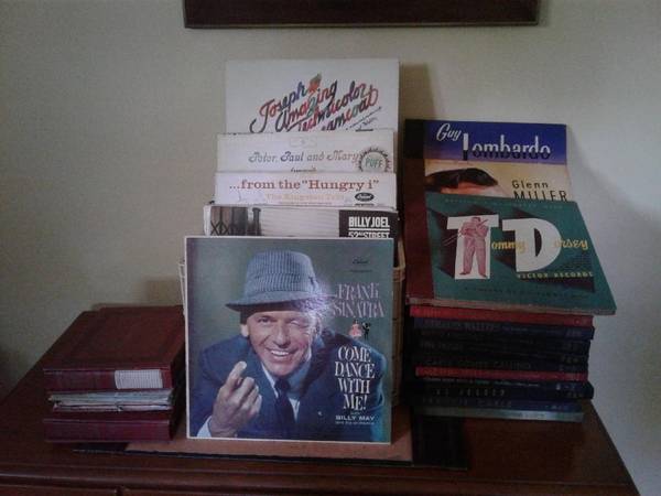 VINYL RECORDS 1