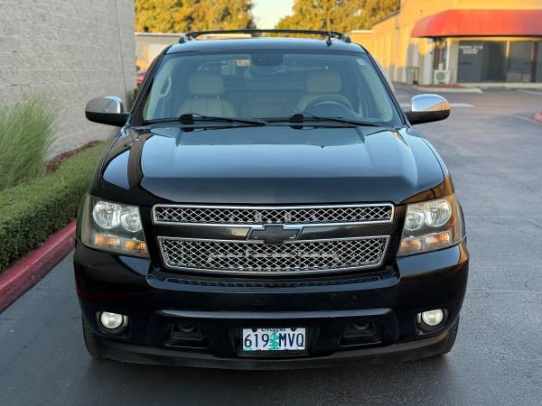 2008 Chevrolet Avalanche LTZ 4WD - CUERO / ASIENTOS CALEFACCIONADOS / ¡RARA! - $9,900 (Avalanche en Beaverton)63624376814083122
