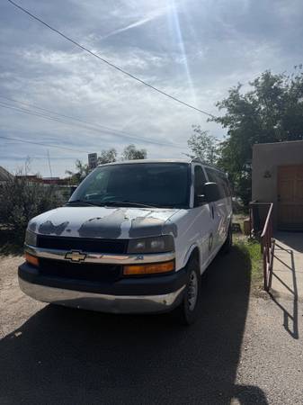 2012 Chevy Express 3500- "Pronghorn" 1