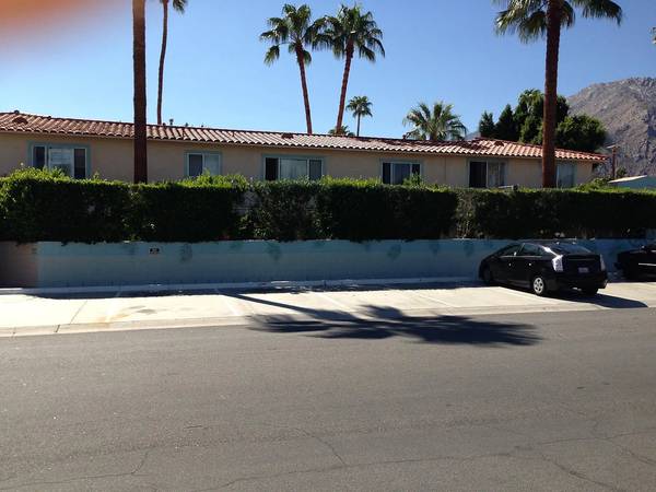 $1,445 / 1br - 800ft2 - Apartment For Rent (Palm Springs)63686264563329124