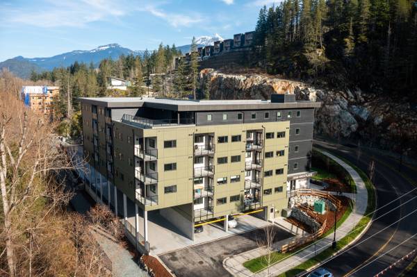 1 Bed - 1 Bath - Condo - Below Market Eligability - Finch Drive - 403 1