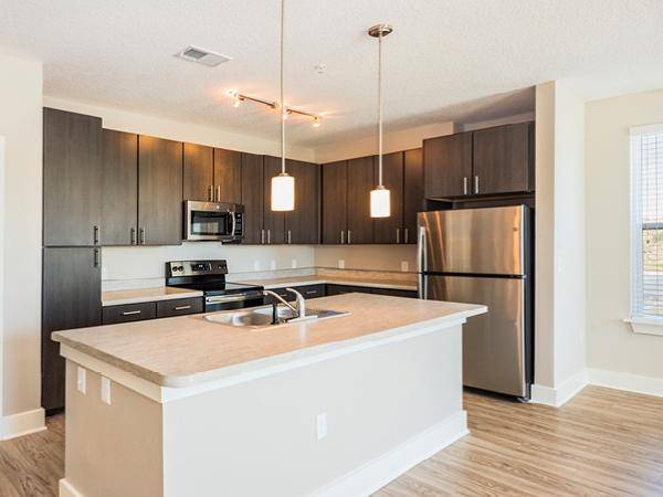 $1,529 / 1br - 801ft2 - Spacious Layouts, Open Floor plans, Package Lockers64015946410242123