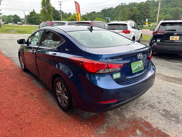 2016 Hyundai Elantra SE - $8,696 (4 Clapper Rd Milton Vt 05468)63622676624131124