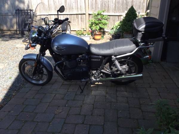 2014 Triumph Bonneville SE