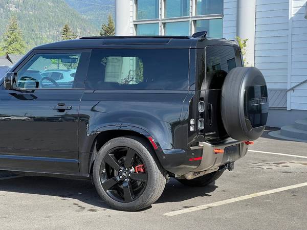 Defender X 2021 Land Rover - $54,768 (Sandpoint)63613077664513124