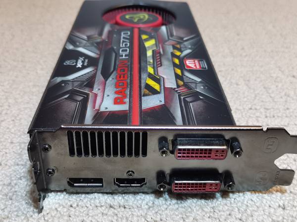 GPU-XFX Radeon HD5770 1