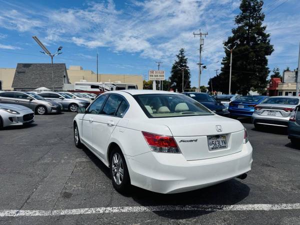 2010 Honda Accord LX P 4dr Sedan 5A Quality Vehicles! S, HABLAMOS ES - $6,750 (+ Blue Eagle Motors)63470883530241123