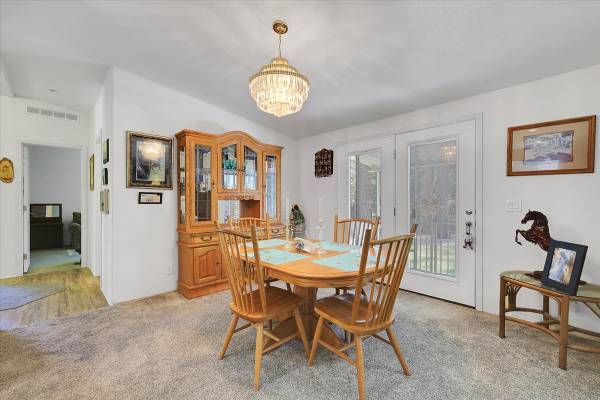 $225,000 / 3br - 2072ft2 - JUST REDUCED Manufactured in Grass Valley. 3 Beds, 2 Baths63952106107906124