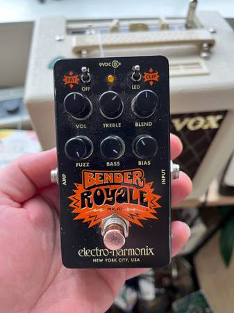 Electro Harmonix Royale Bender Fuzz Pedal 1