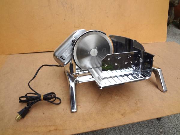 Vintage Rival Electric Food Slicer Model 1101E/7 Tested Works 1