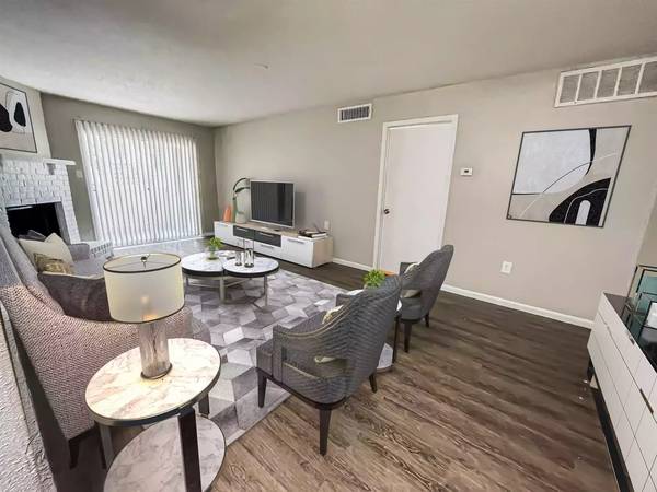 $999 / 1br - 665ft2 - Don't let this fabulous 1 bed 1 bath apartment get away!! (Houston - Northwest Houston)63906677706883120