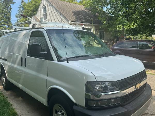 2017 Chevy Express 2500 - $15,900 (Wayne)63622114807937121