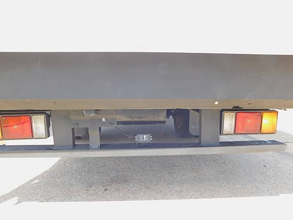 2015 Isuzu NPR, 14 ft - Photo 11