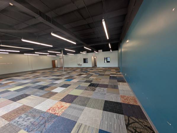 $5.350 / 4480ft2 - Espacio disponible ahora para gimnasio, danza, yoga, oficina, comercio minorista. 4.480 pies cuadrados (Appleton)64163322240515124