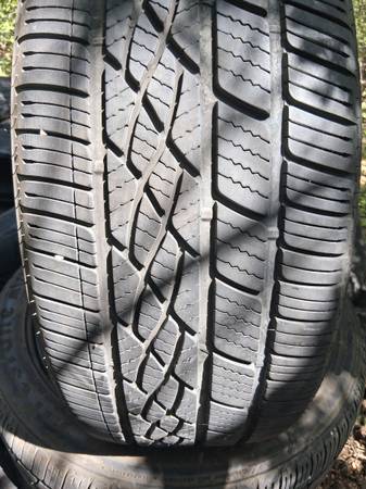 Very nice set 255-45-20 1