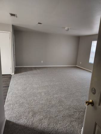 $775 / 1br - 750ft2 - Highland Village Apartments (Longview, Texas)64037559371266123