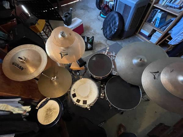 Drummer Available: creative, experienced, and skilled (hayward / castro valley)64165355888642121