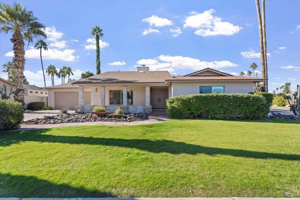Beautiful, immaculate rental home in McCormick Ranch! 1