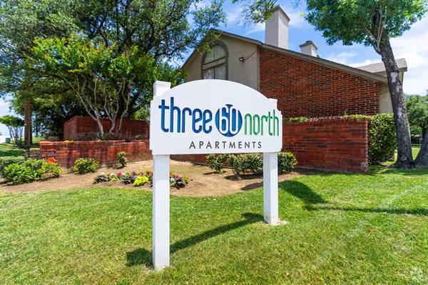 $1,010 / 1br - 534ft2 - Dining Room, Balcony, Views (1450 N Watson Rd, Grand Prairie, TX)63796304529153120