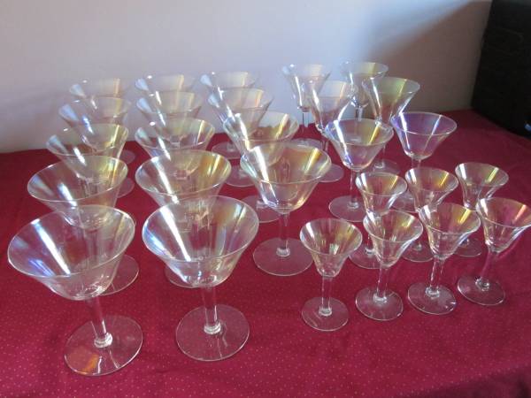 Iridescent Stemware - sparkle for your dinner table 1