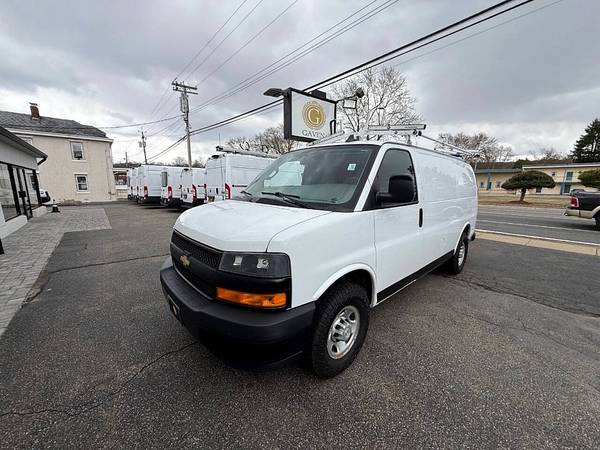 Camioneta de carga Chevrolet Express 2500 de 3 puertas 2019 - $14,985 (Gaven Commercial Truck Center)63654717579779123