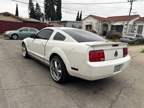 2009 Ford Mustang V6 - $7,99563469623000835122