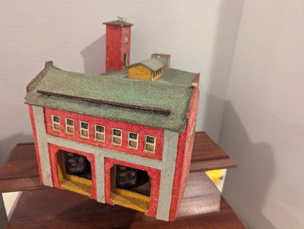 Model Train Fire Engine House 1