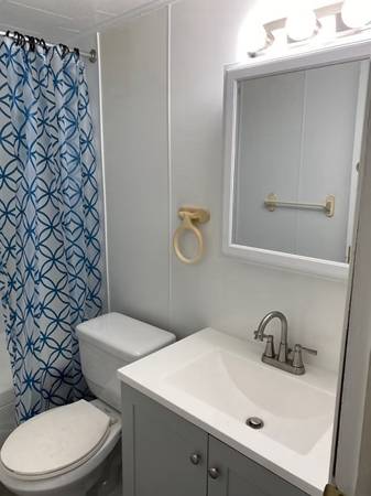 $800 / 1br - 1bd 1br Jan-May Sublet (Binghamton)64035577114626122