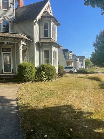 $125,000 / 3br - 3 bedroom (Vinton)63863567962881121