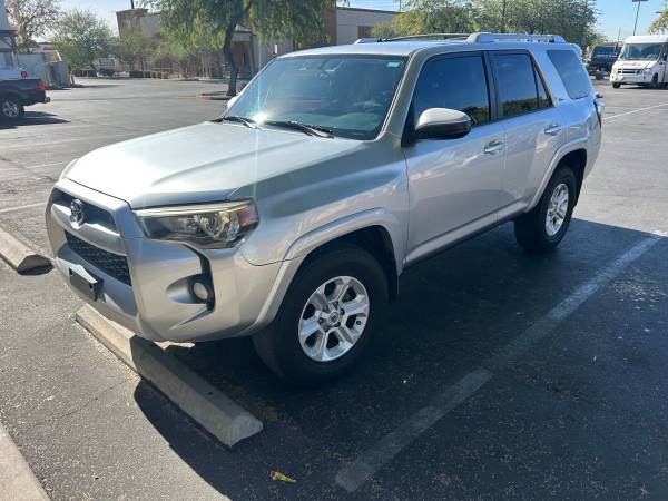 2016 Toyota 4runner SR5 1