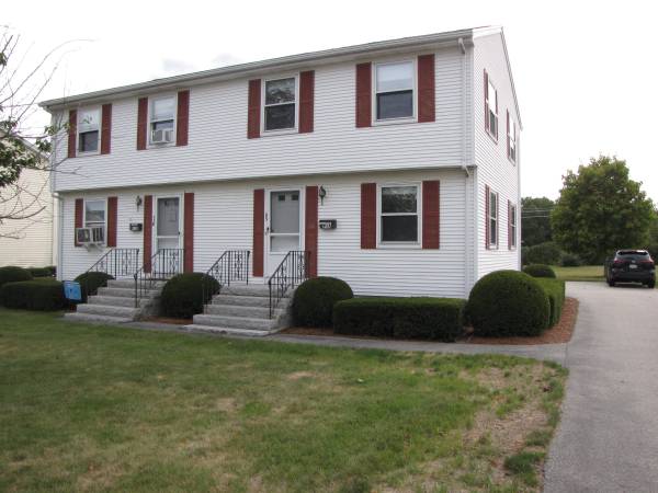$2,500 / 2br - 1000ft2 - Danvers Townhouse for rent! (Danvers)63951007532162120