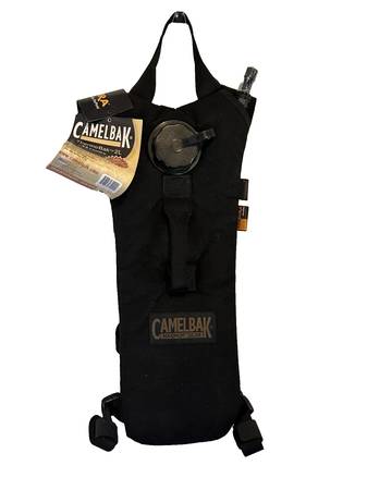 米軍放出品 新品未使用 CAMEL BACK Thermo Bak ２㍑ NEW Camelback Maximum Gear ThermoBak 2L 70 oz hydration pack