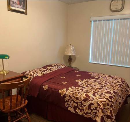 $775 Huge 2 Bedroom 1 Bath for rent - month to month option (Brooklyn)63874742210691120