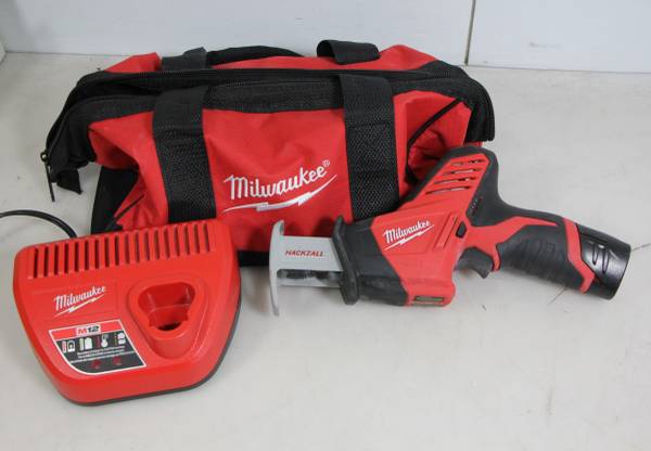 Milwaukee M12 Hackzall Reciprocating Saw w/ Battery & Charger 2420-20 1