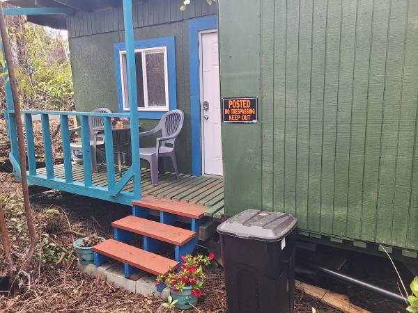 Small cabin 1