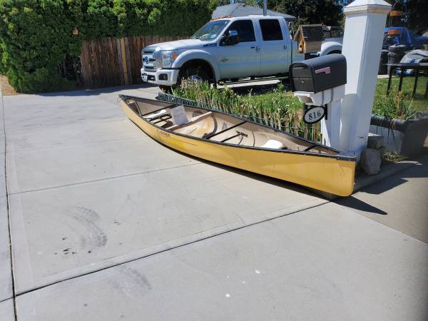 Full size Clipper 2 seat light weight canoe 1