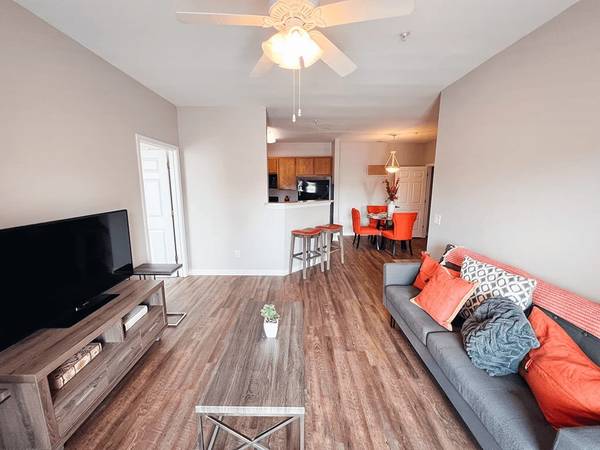 $1,420 / 1br - 810ft2 - 1 bedroom, Granite-Inspired Countertops, Situated in Scott Depot! (98 Devonshire Dr, Scott Depot, WV)64010834678785122