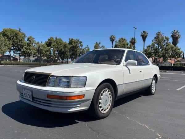 1991 LEXUS LS 400--Clásico - $2,999 (san jose downtown)63654704115329120