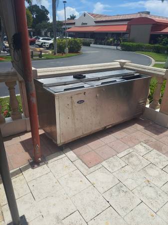 free commercial cooler fridge for bar