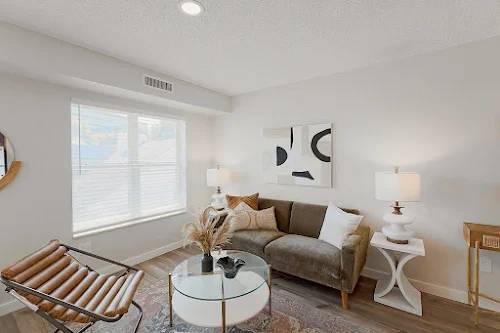 $1,460 / 502ft2 - All utilities included- Studio apartment (Robinson Area)64013364180098120